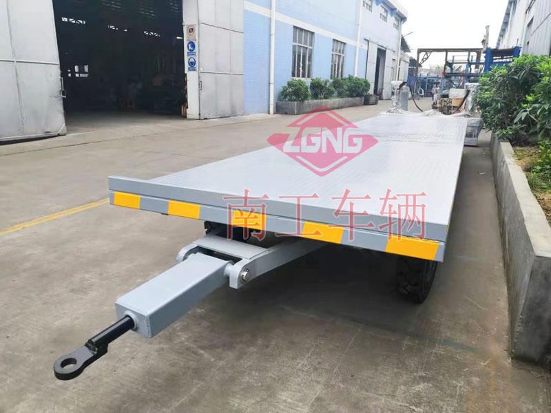 6吨半岛（中国）长8点2米宽1点8米