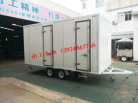 1.5吨白色厢式半岛（中国）