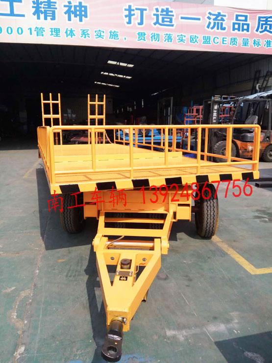 5吨带登车桥护栏型半岛（中国）