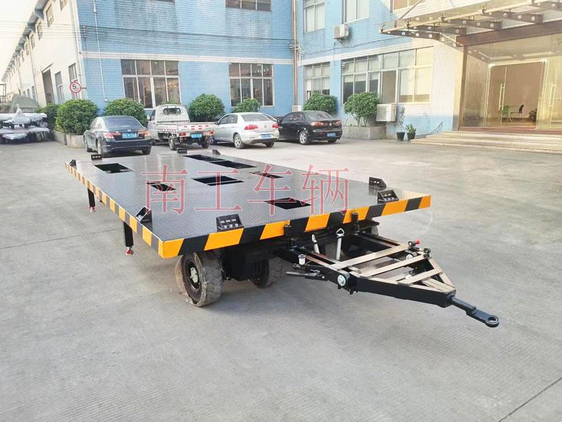 10.5吨牵引箱变半岛（中国）（预制舱工具拖车）