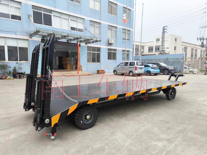 6吨带爬梯移动半岛（中国）