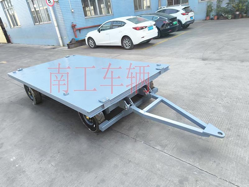 3吨小型牵引半岛（中国） 全挂车