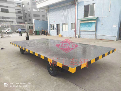 8吨全挂牵引式半岛（中国）1I.jpg