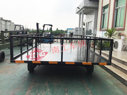 6吨护栏型半岛（中国）黑色1I.jpg