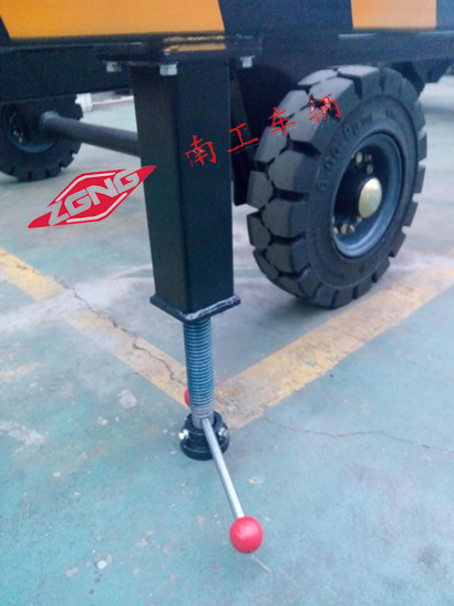 4吨带螺纹支腿骨架式半岛（中国）4I.jpg