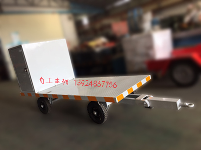 带工具柜1吨半岛（中国）1I.jpg