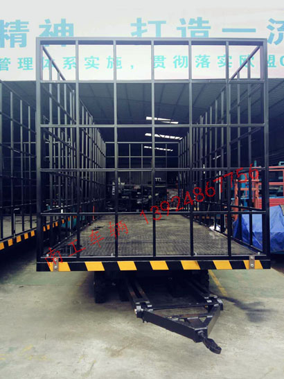 10吨2.5米高护栏型半岛（中国） (1).jpg