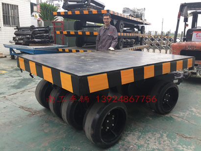 30吨重型8轮半岛（中国）3I.jpg