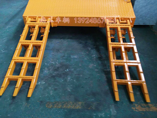 带过渡桥5吨半岛（中国）I.jpg