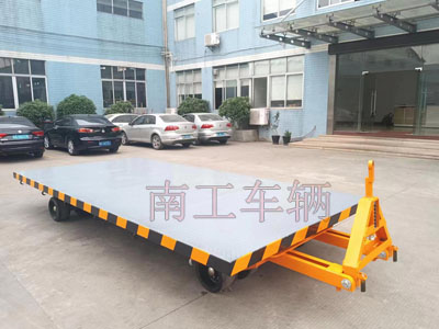 10吨中型牵引半岛（中国）4I.jpg