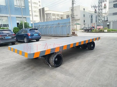 25吨重型牵引半岛（中国）5I.jpg