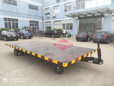 8吨全挂牵引式半岛（中国）2I.jpg