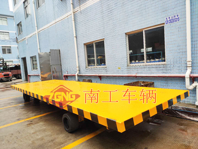 20吨重型全挂半岛（中国）I.jpg