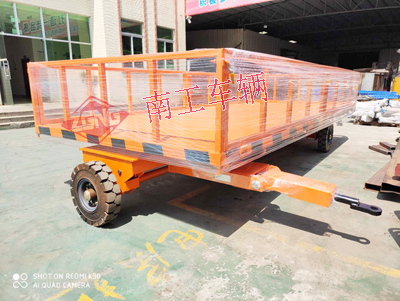 5吨护栏型半岛（中国） 全挂车4I.jpg