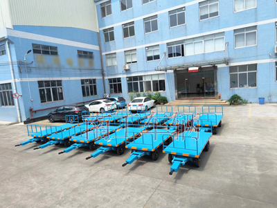 3吨全挂式牵引半岛（中国）可拆护栏I.jpg