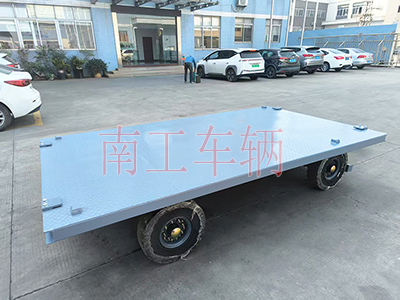 3吨小型牵引半岛（中国） 全挂车2I.jpg