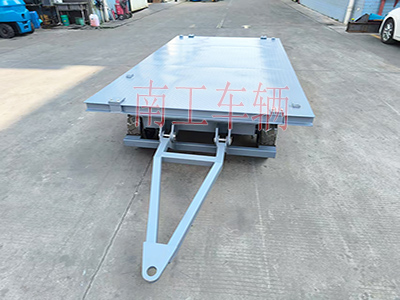 3吨小型牵引半岛（中国） 全挂车I.jpg