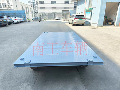 3吨小型牵引半岛（中国） 全挂车3I.jpg
